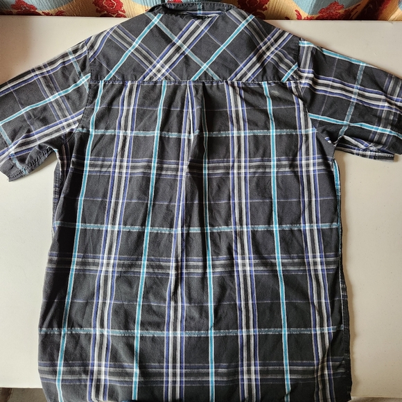Firefly Mens Large Short Sleeve Button Up Shirt - Picture 6 of 6